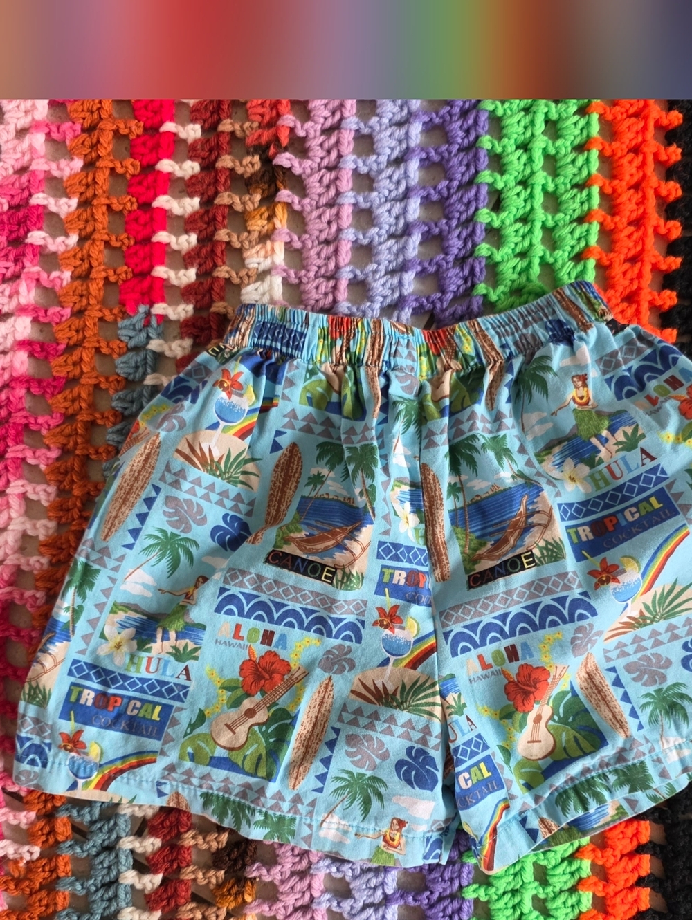VTG Hawaiian Shorts 100% Cotton Aloha Print Elastic Waist Summer Shorts 3/4 Yrs
